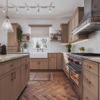 Slim White Oak Shaker 10x10 Kitchen