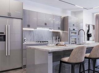 Cocina Frost White Slim Shaker 10x10