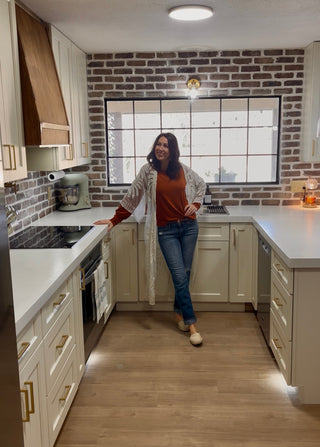 Creamy White Shaker 10x10 Kitchen